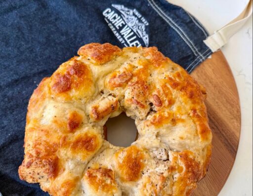 Cheesy Garlic Pull-Apart Bread recipe